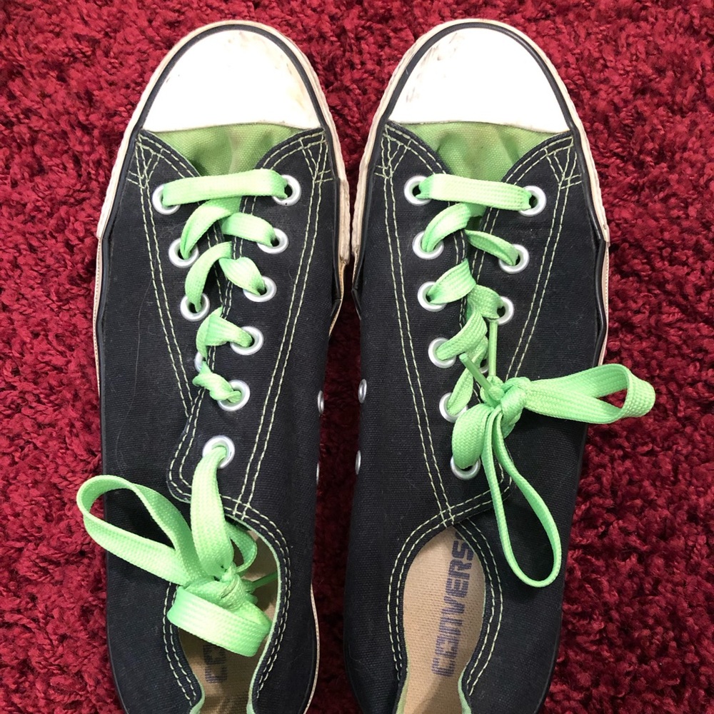 Women’s converse